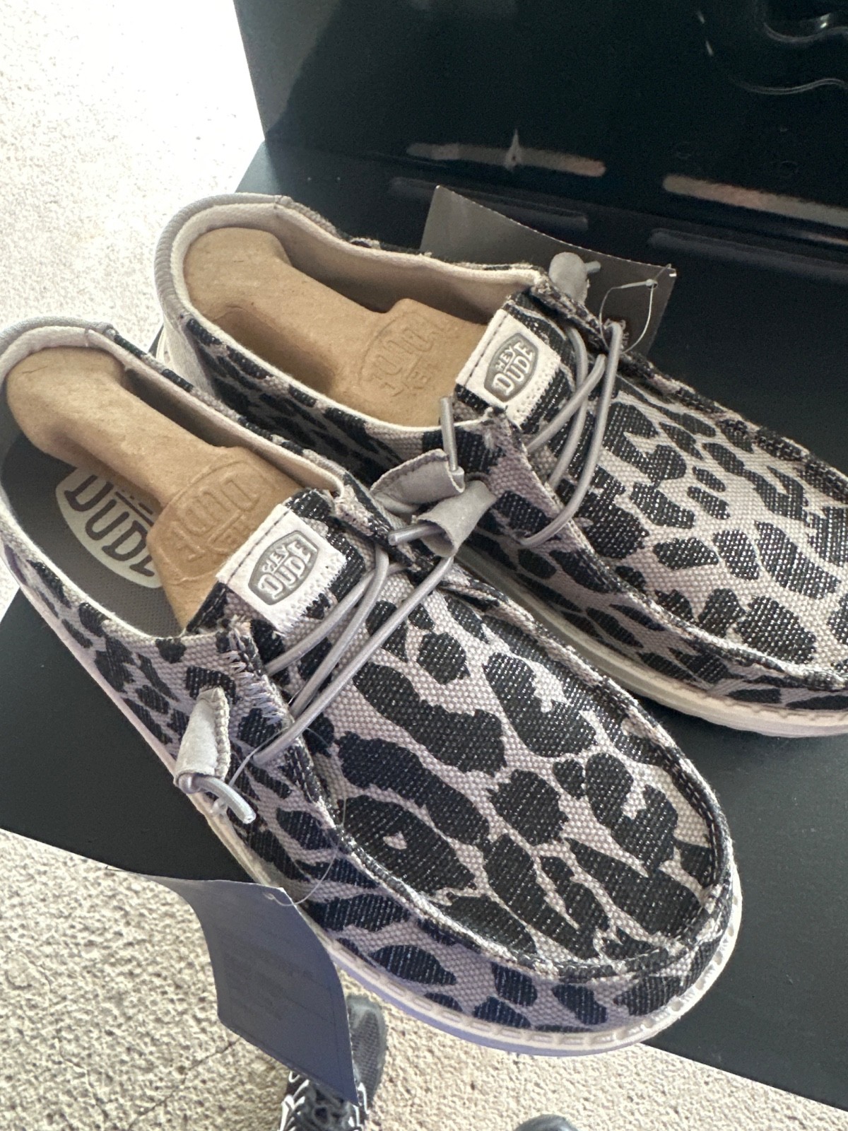 womens hey dudes size 7
