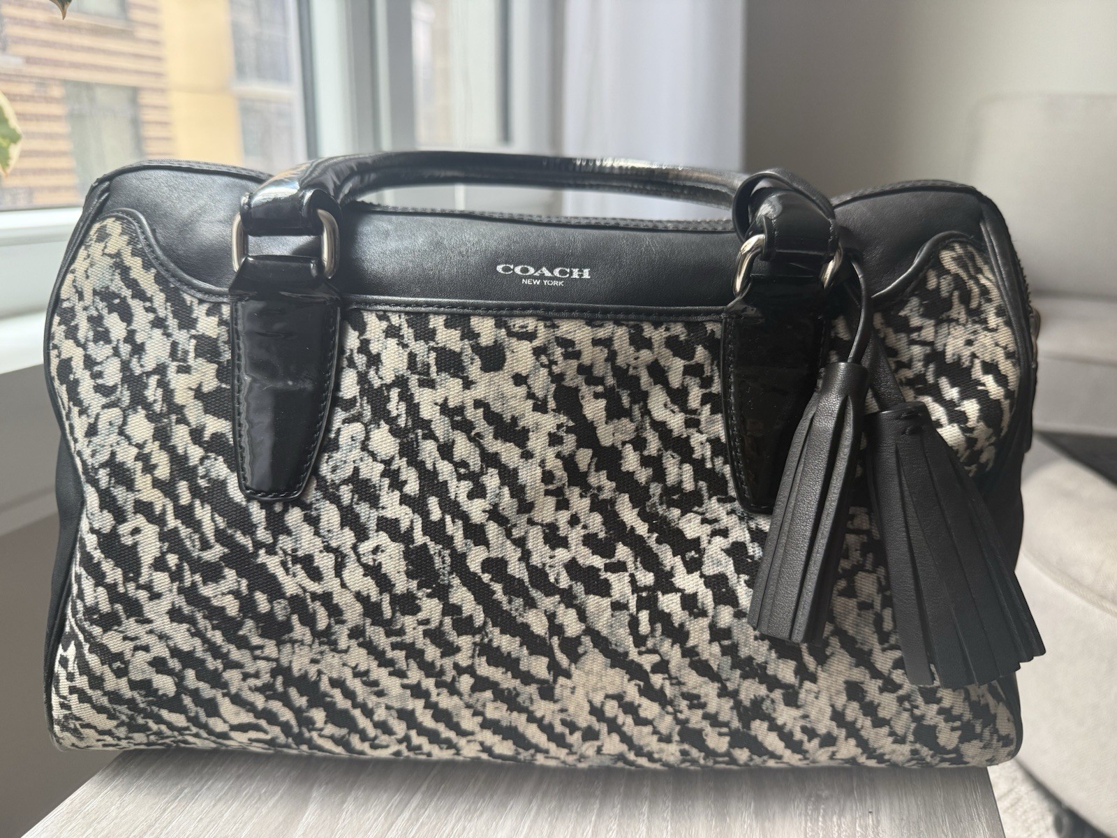 Vintage Coach Hayley Houndstooth Tweed Satchel Handbag No. F1382-2531 Black EUC