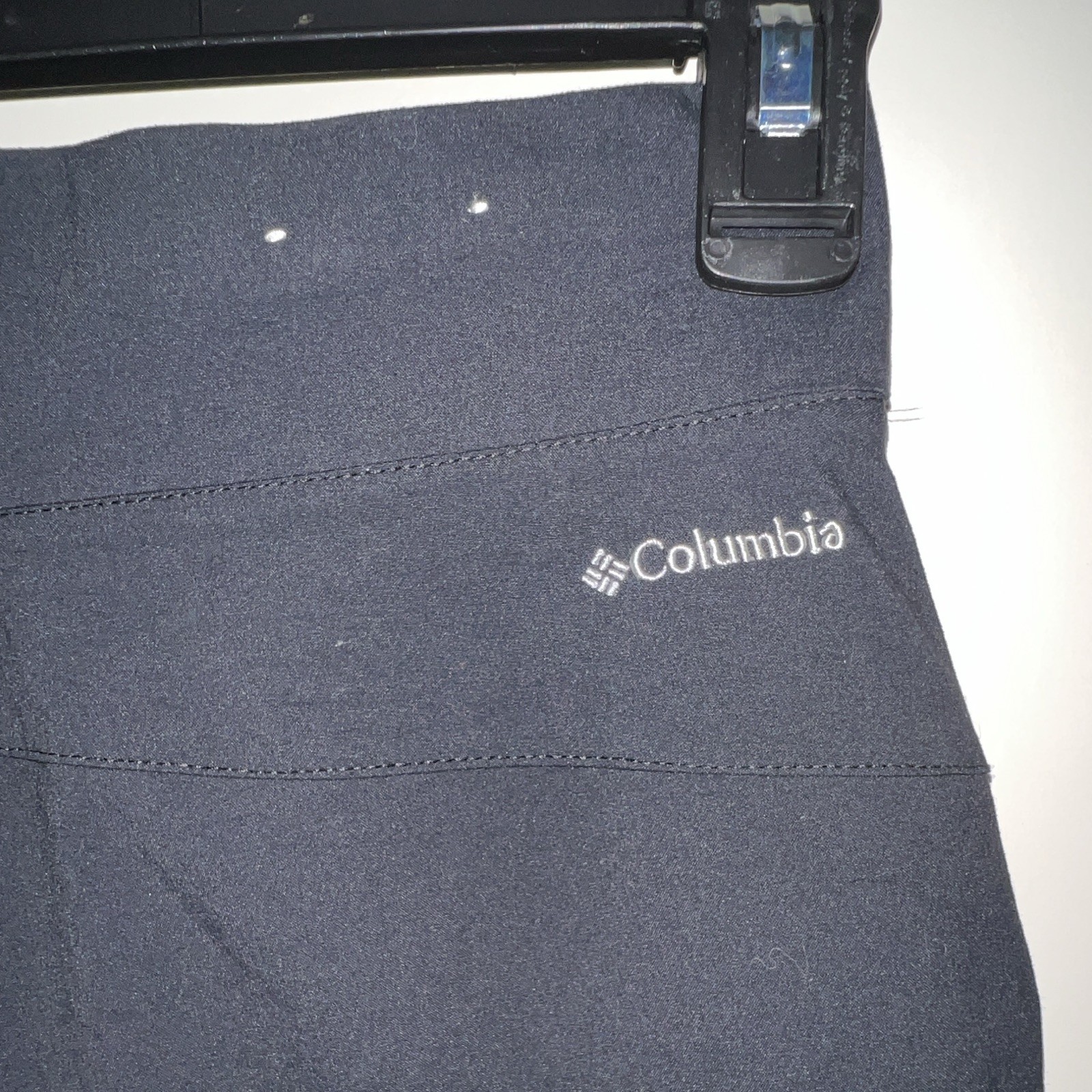 Columbia Saturday Trail Women’s Black Bermuda Shorts Size S Mid Rise 9″ Inseam