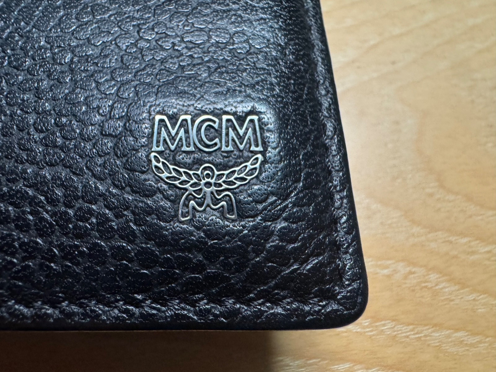 MCM Wallet Purse Card Holder Coin Pocket Leather Pouch Genuine