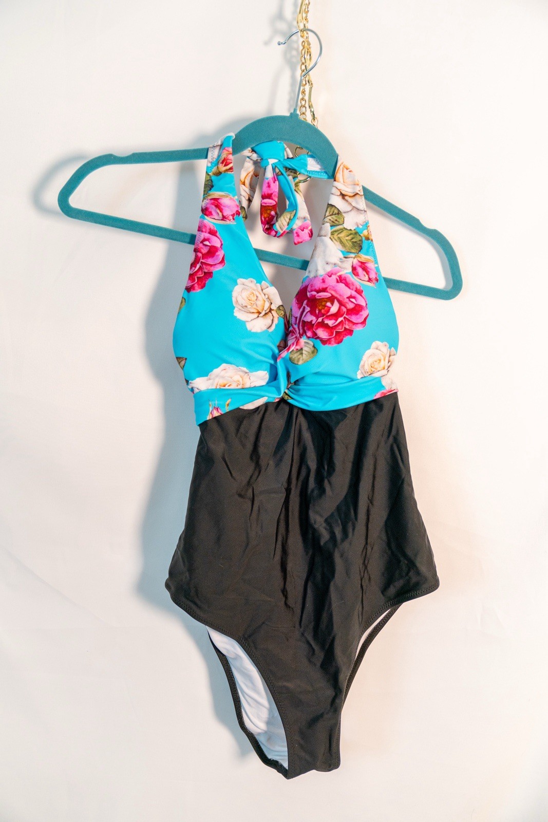 Cupshe Floral Halter One Piece Swimsuit Blue/Black Padded Tie Back Size M