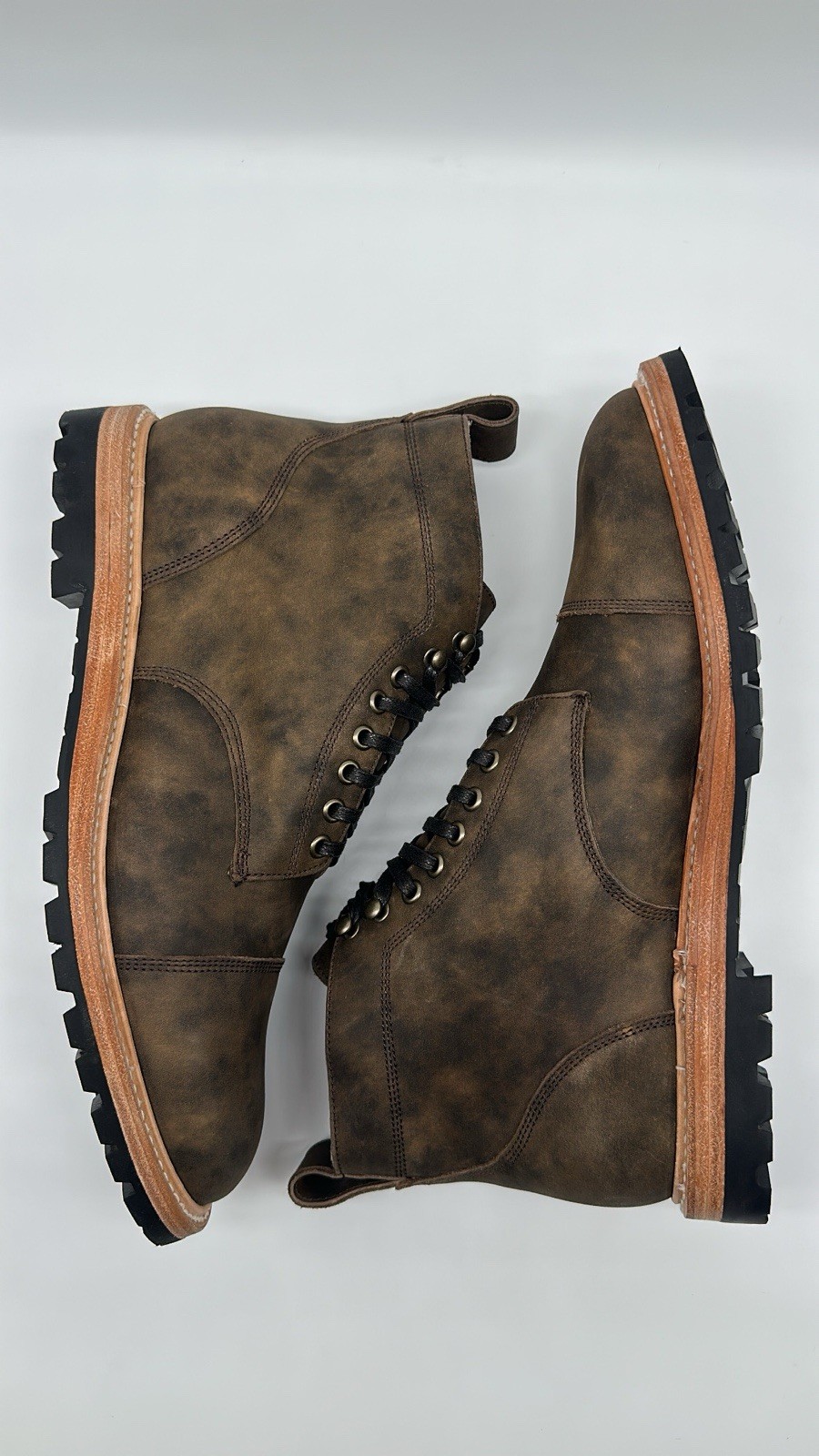 Taylor Stitch Cap Toe L.E. The Moto Boot in Espresso Grizzly Men’s Size 11 D NEW