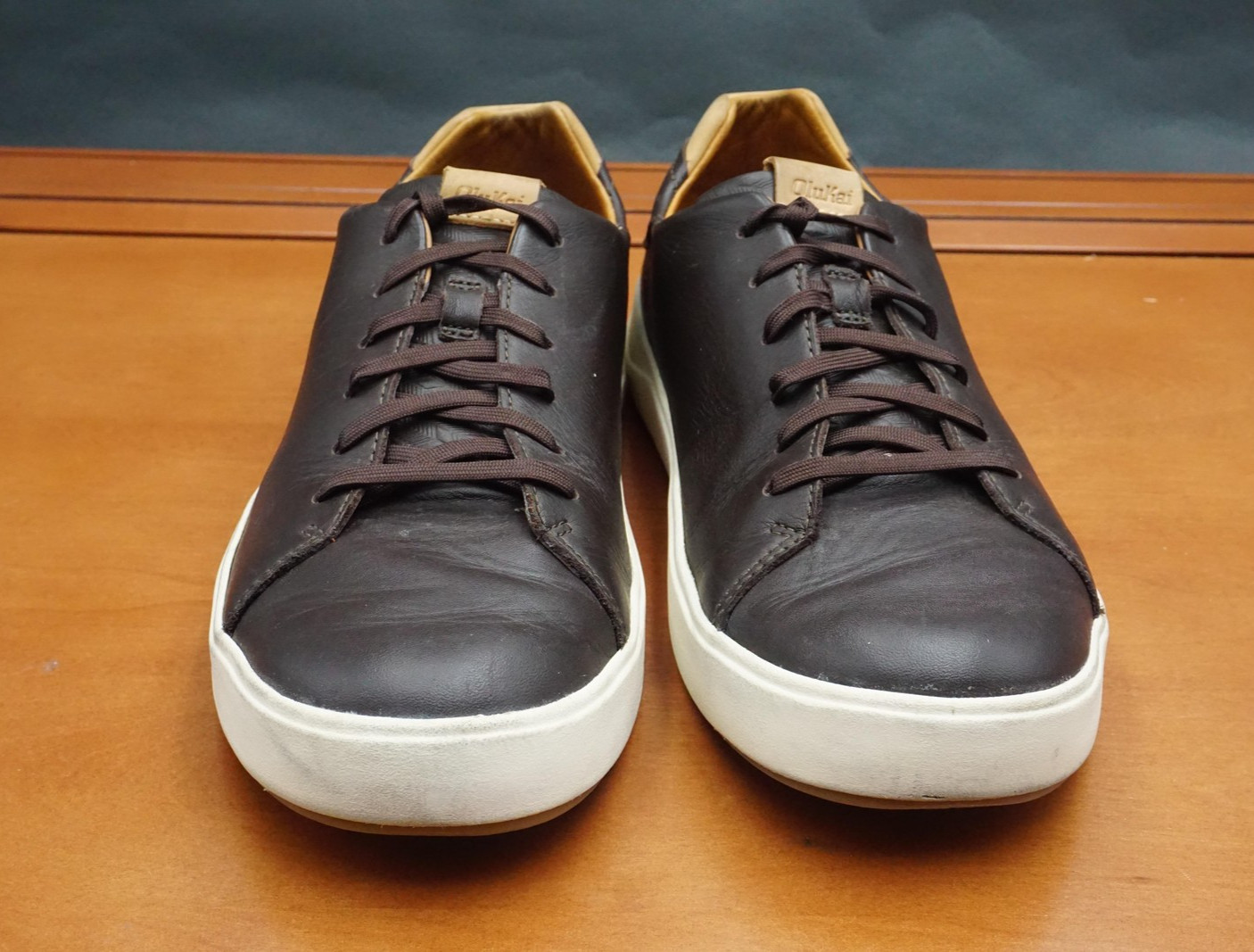 OluKai LAE’AHI LI’ILI Shoes Mens Size 10 Brown Leather Low Top Casual Sneakers