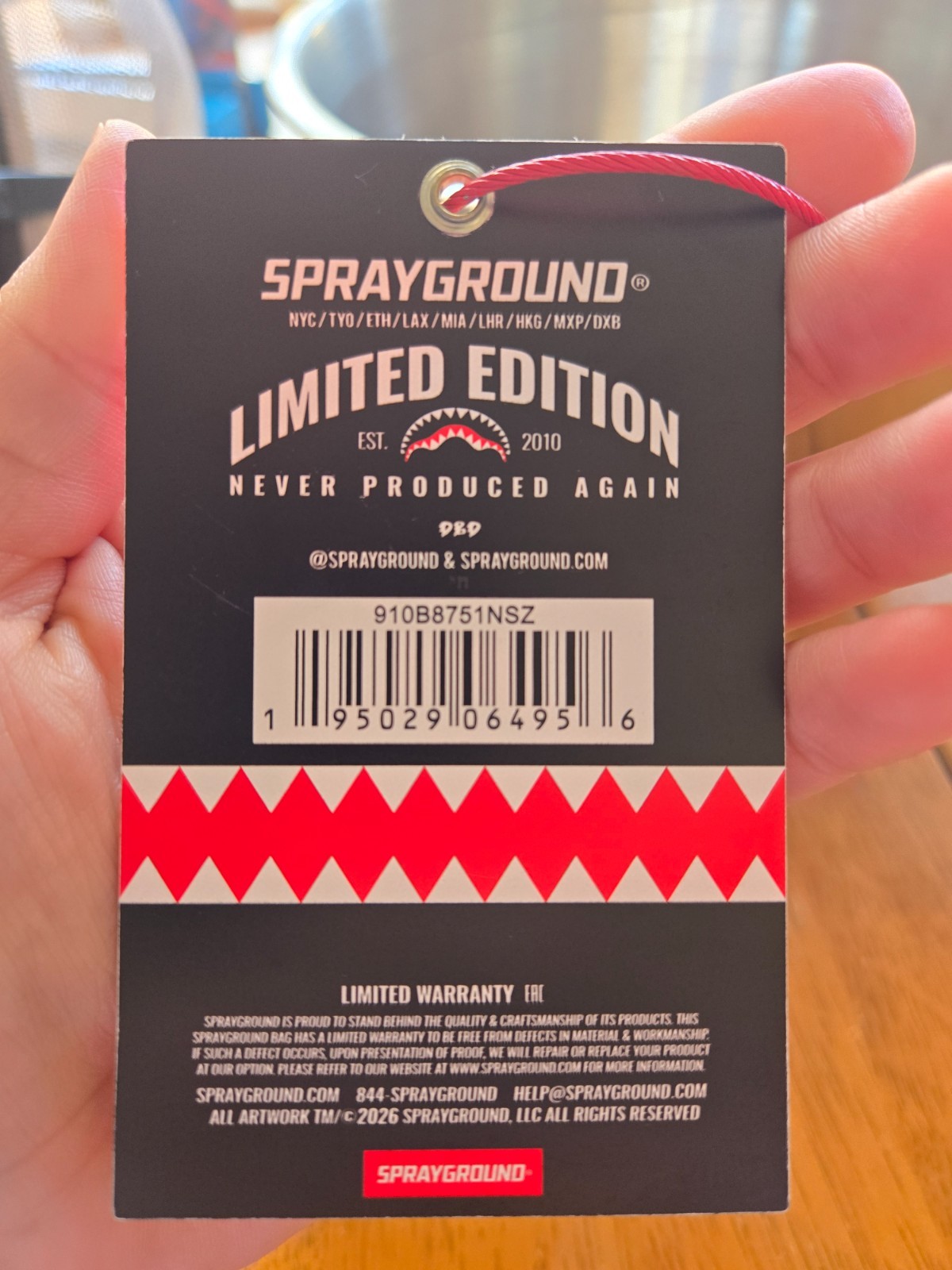 Sprayground Limited Edition Tag Red/Gold $150,000,000 Year of the Shark