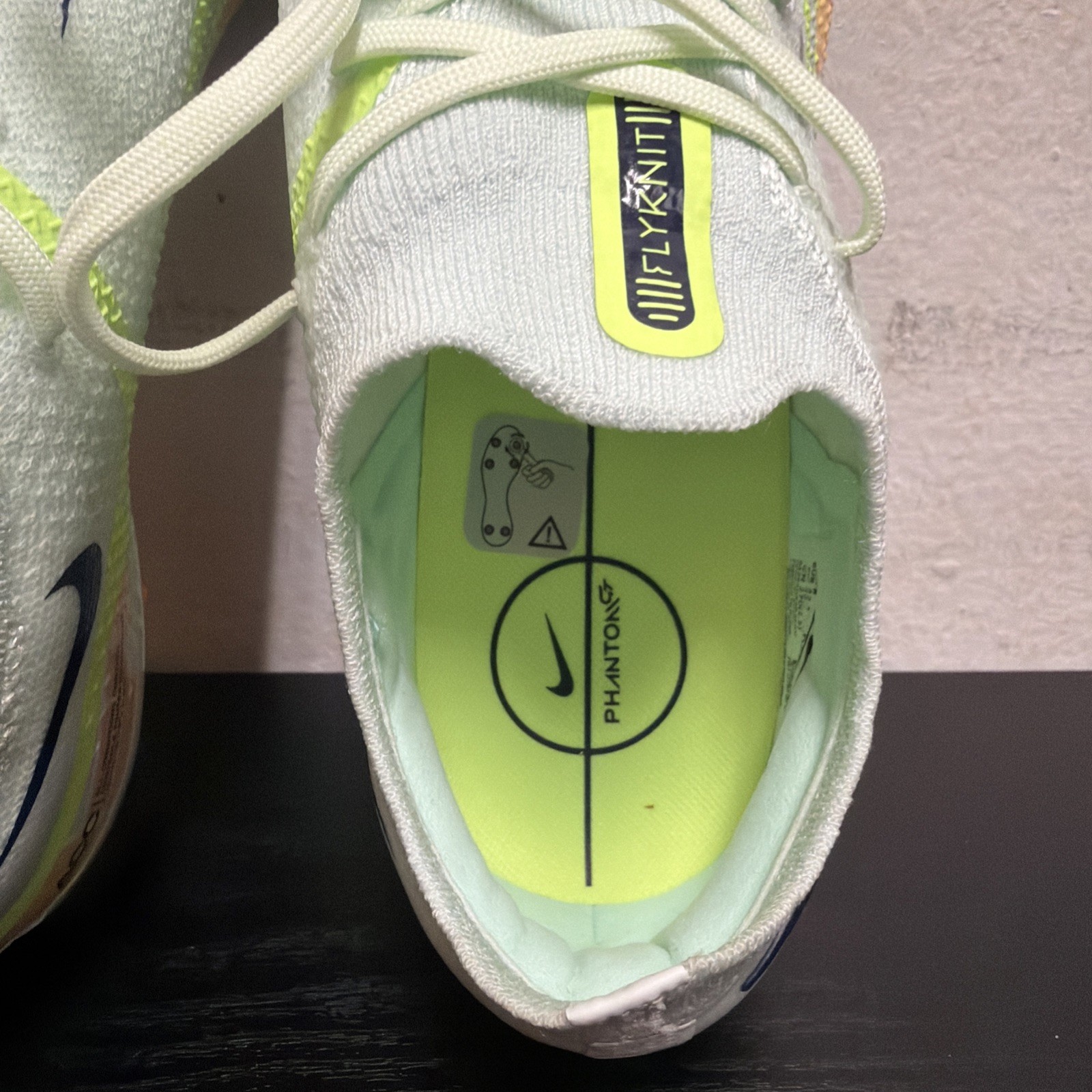 Nike Phantom GT2 Elite SG-Pro Green/Blue Soccer Cleats Size 9 DC0753-344