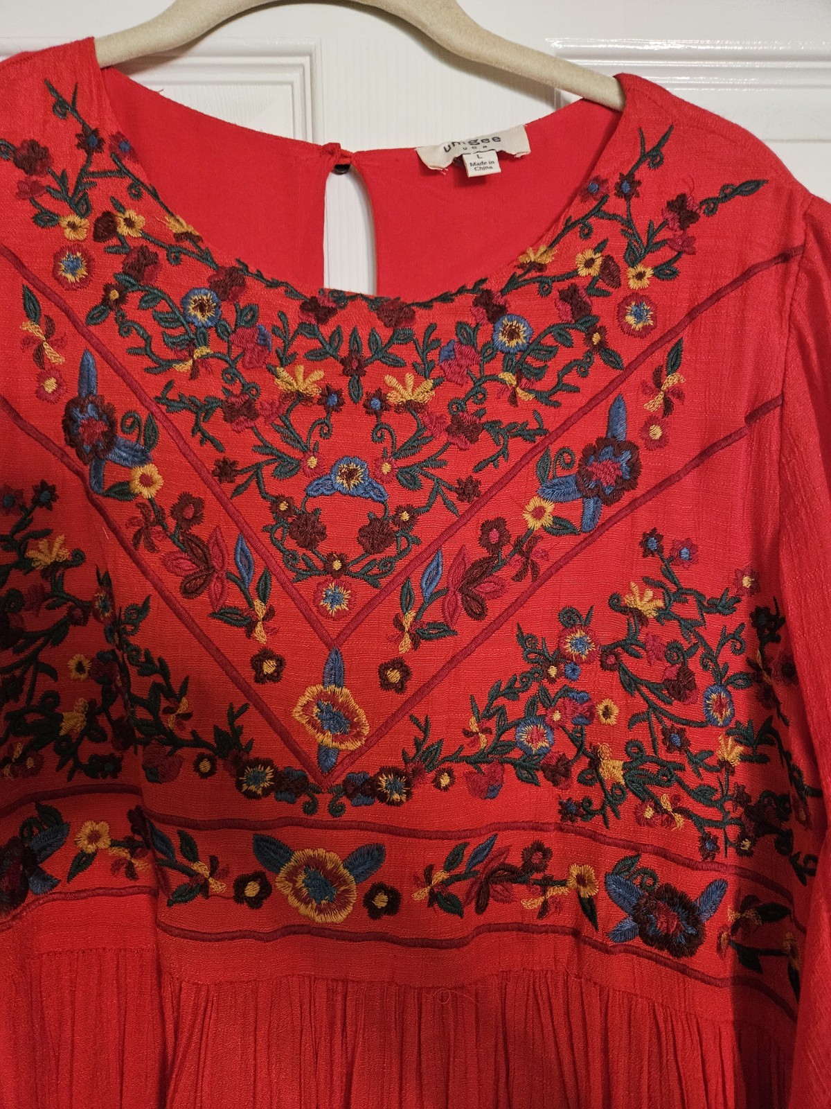 UMGEE Red Floral Embroidered Bell Sleeve A-Line Short Dress L Keyhole