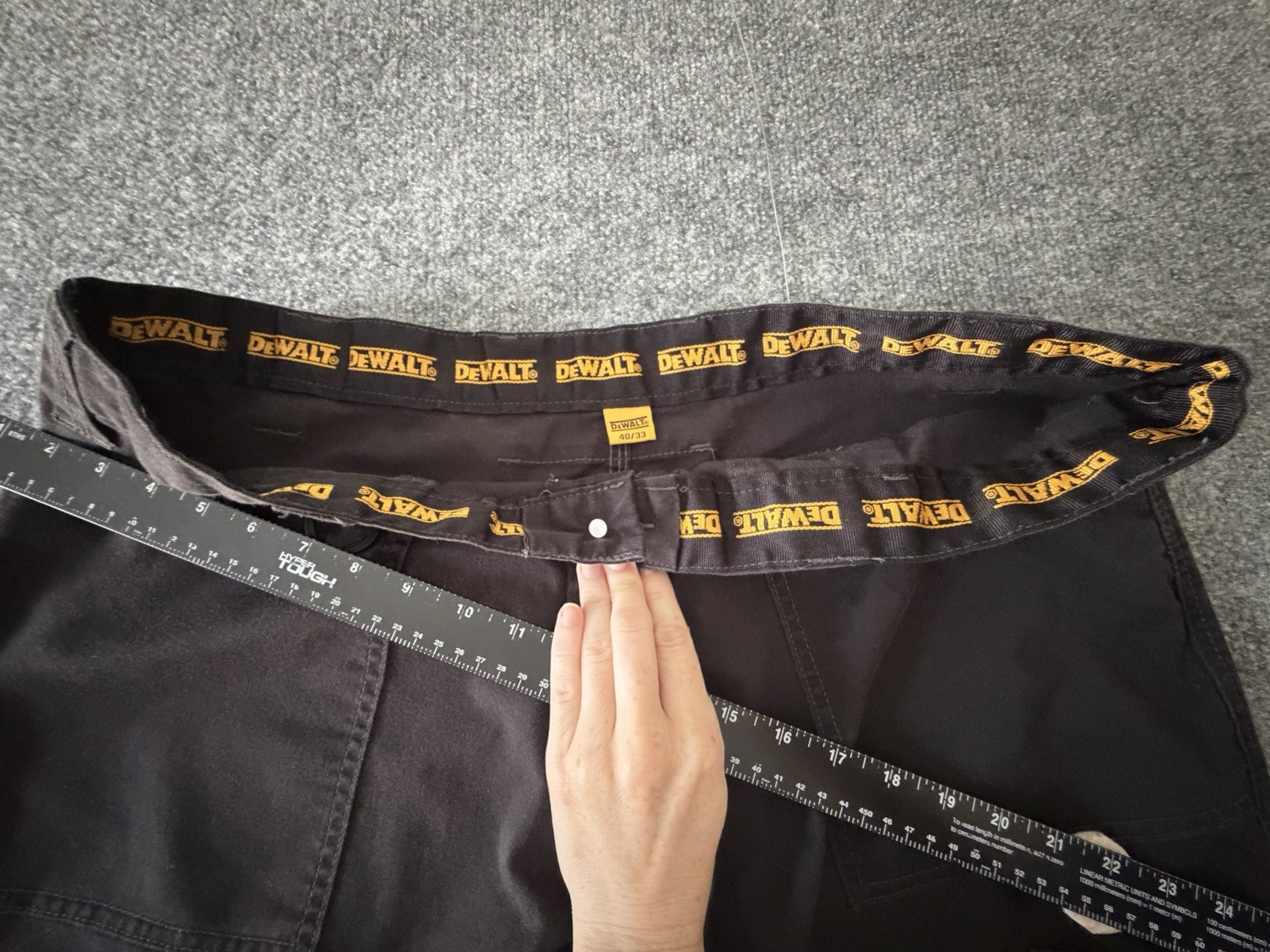 Men’s DeWAlt Black Pants 40/32