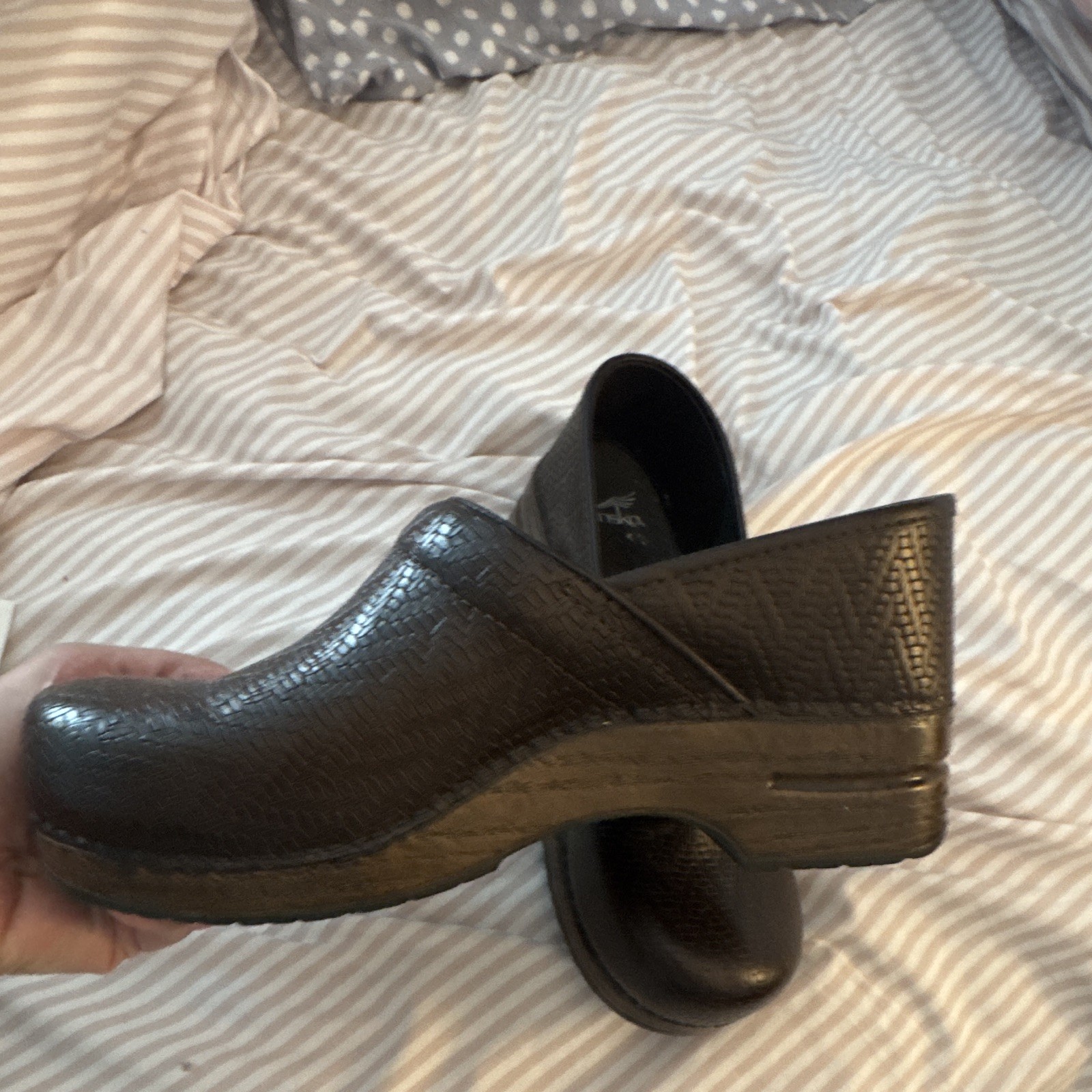 Dansko Women’s Black Leather Slip-On Clogs Solid Round Toe US 11