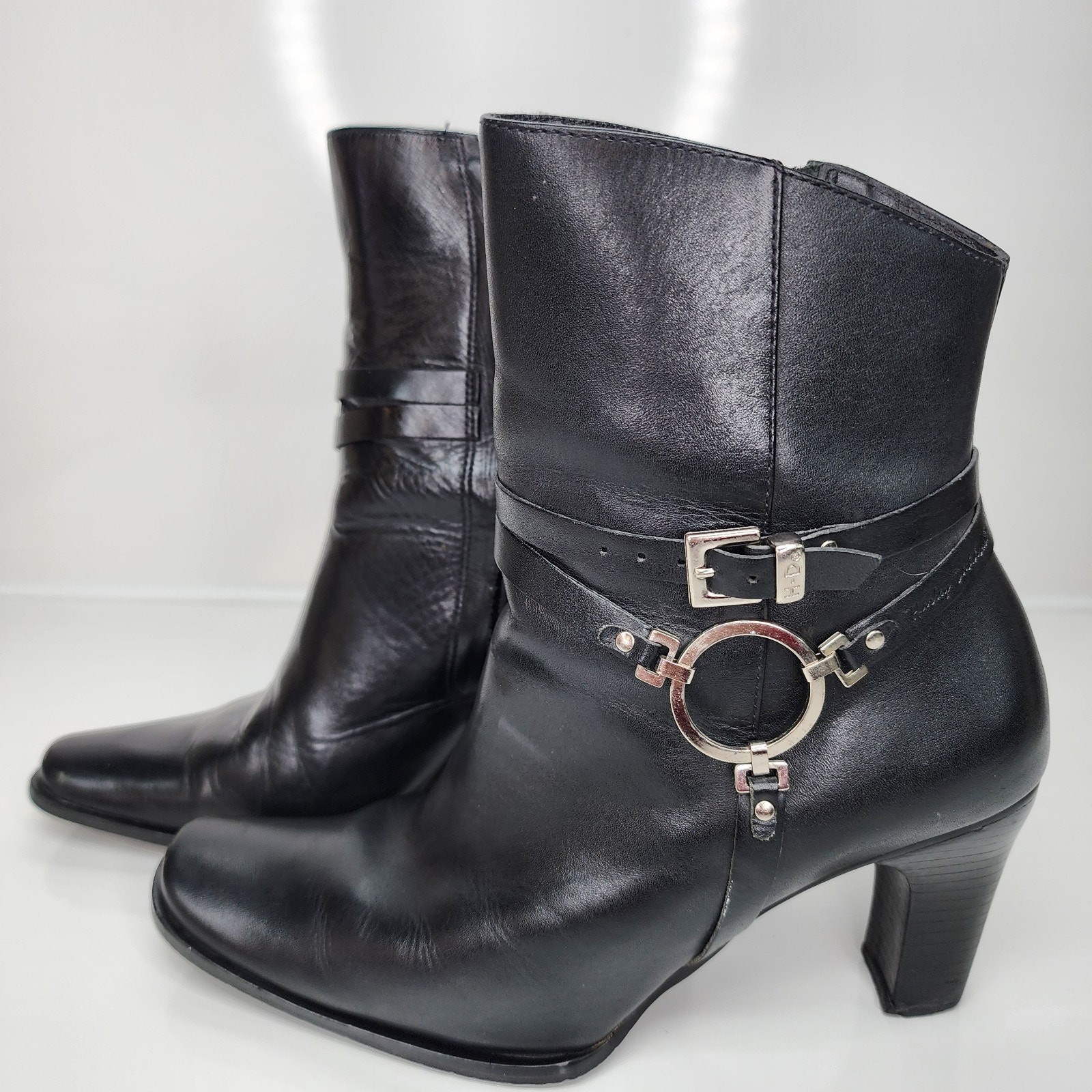 Harley-Davidson Women Sz 6 Black Leather Zipper Ankle Boots 3.5″ Heeled 84333