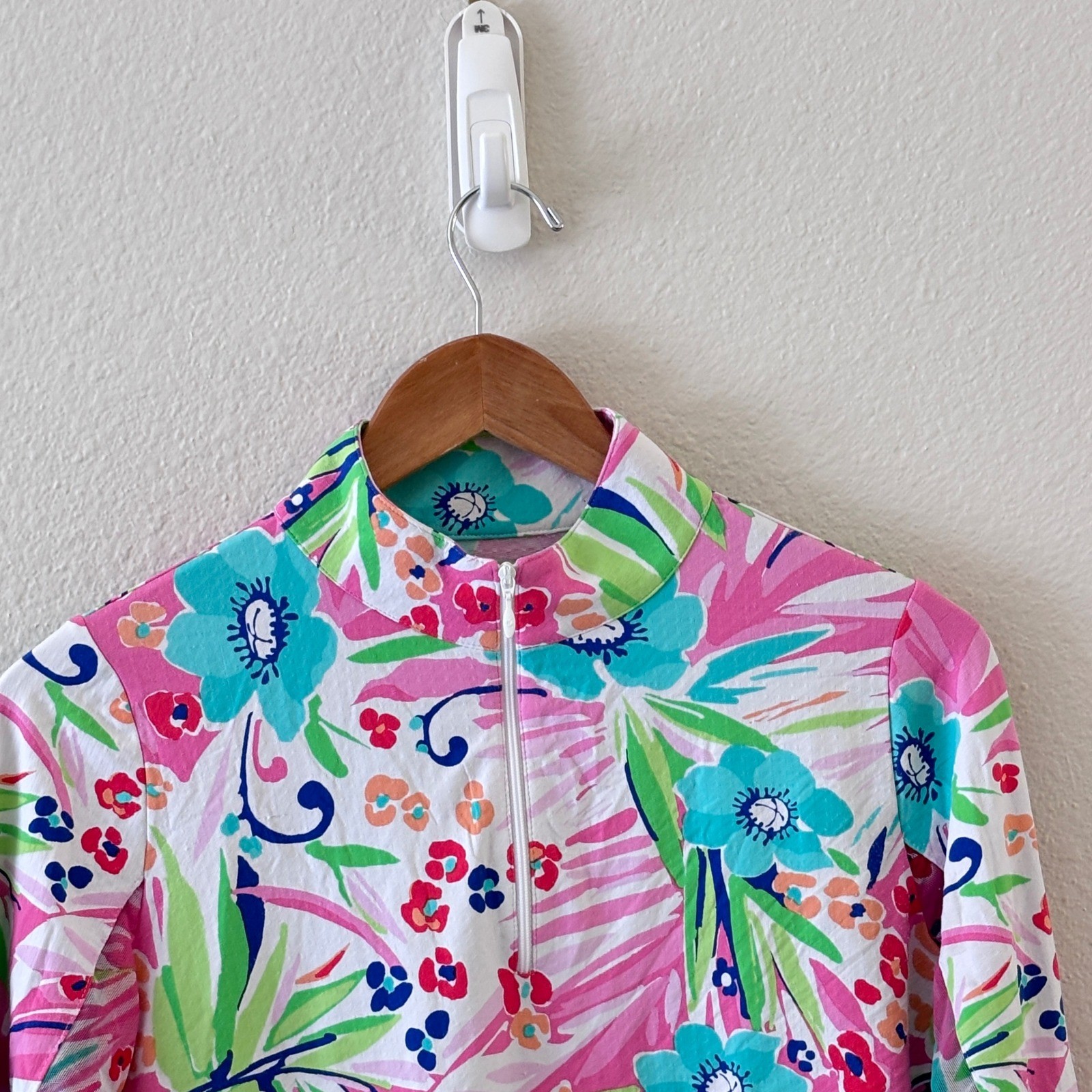 IBKUL Bright Floral 1/4 Zip Mock Neck Top Womens S Long Sleeved UPF 50+ Golf