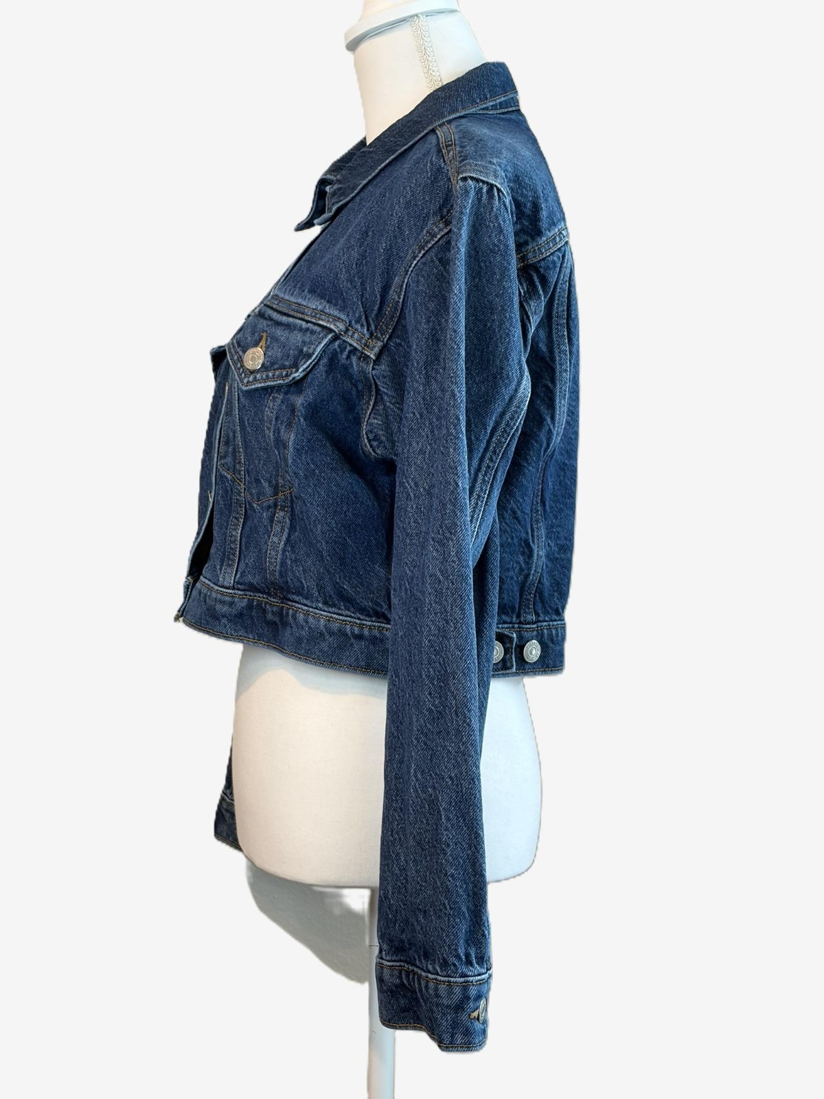 Levi’s Cropped Denim Jacket Womens Large Blue Trucker Jean Jacket Button Front
