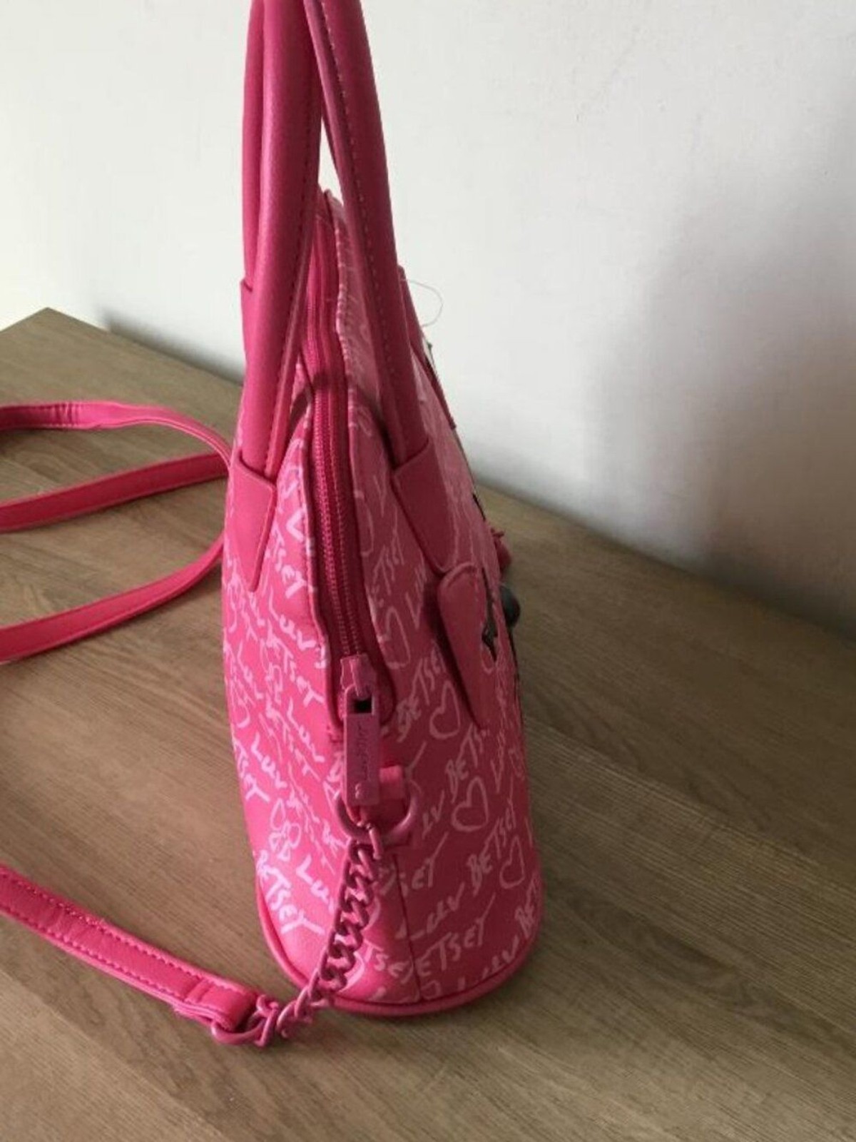 Luv Betsey By Betsey Johnson Hot Pink Cat Face Crossbody Satchel Bag NWT $68