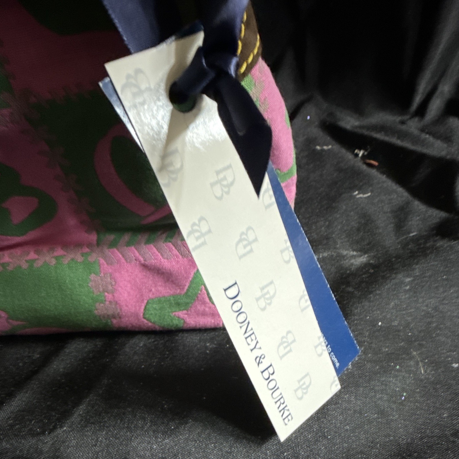 Dooney & Bourke Pink Green Logo Top Handle Zip Bag Lined Pockets Gold