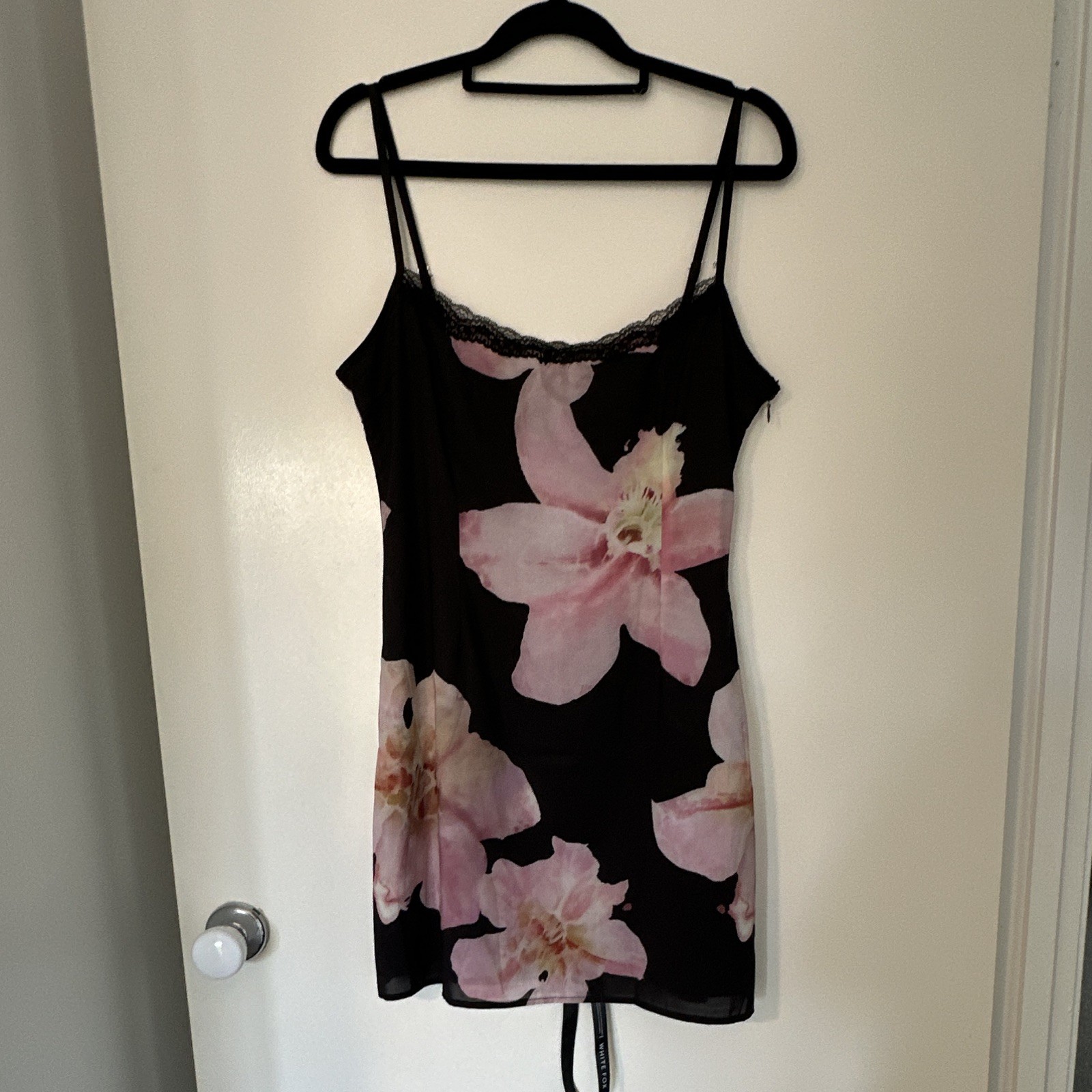White Fox Women Black/Pink Floral Lace Trim Slip Chemise Dress Adjustable Strap