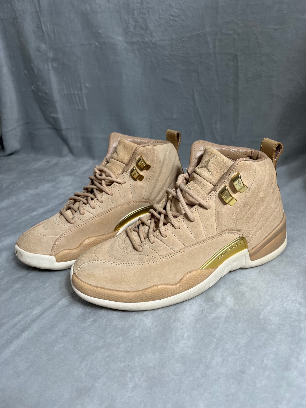 Nike Air Jordan 12 Retro Wheat Blush Beige Suede Gold Women Sneakers US 7 EU 38