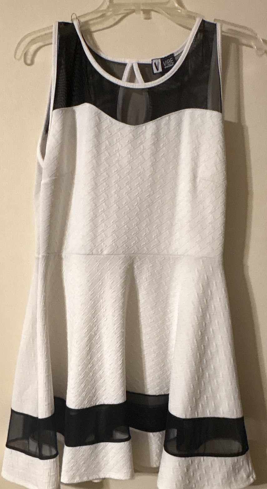 Vibe Sportswear White/Black Mesh Fit & Flare Round Neck Knee Dress 1X