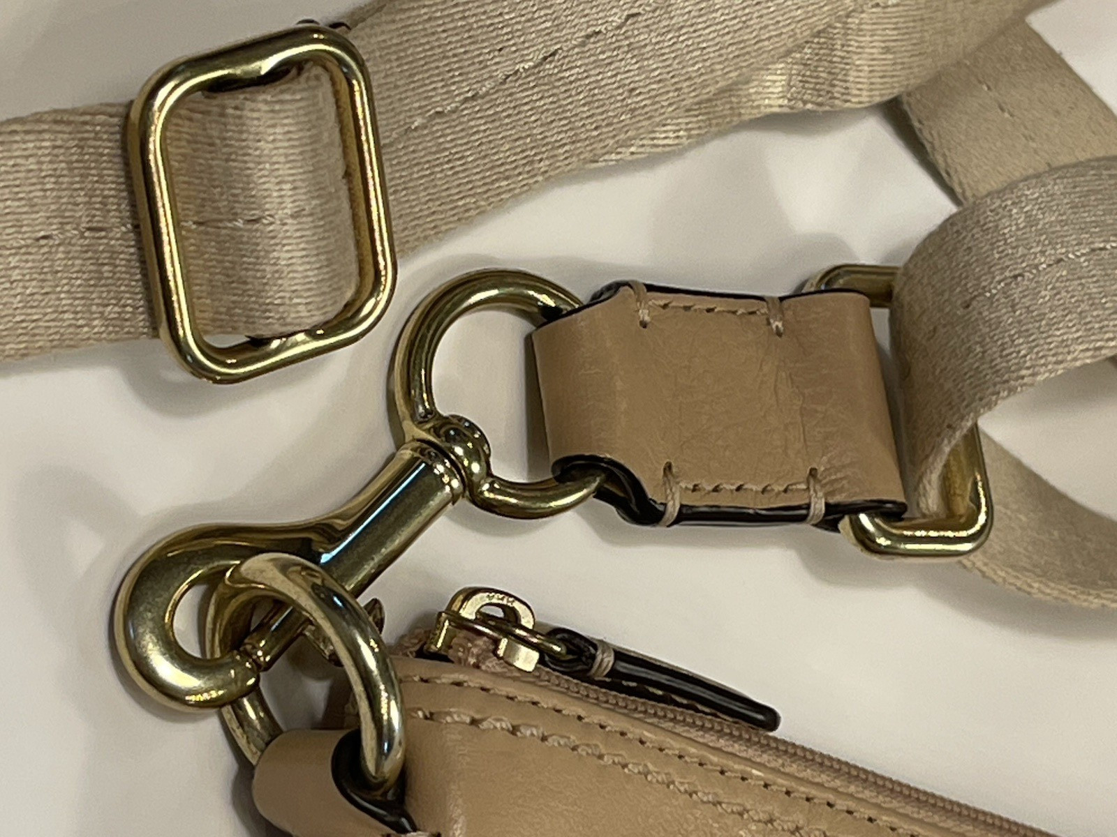 Coach Park Nude Leather Swingpack Crossbody Zip & Turn lock Brass Hardware Bag
