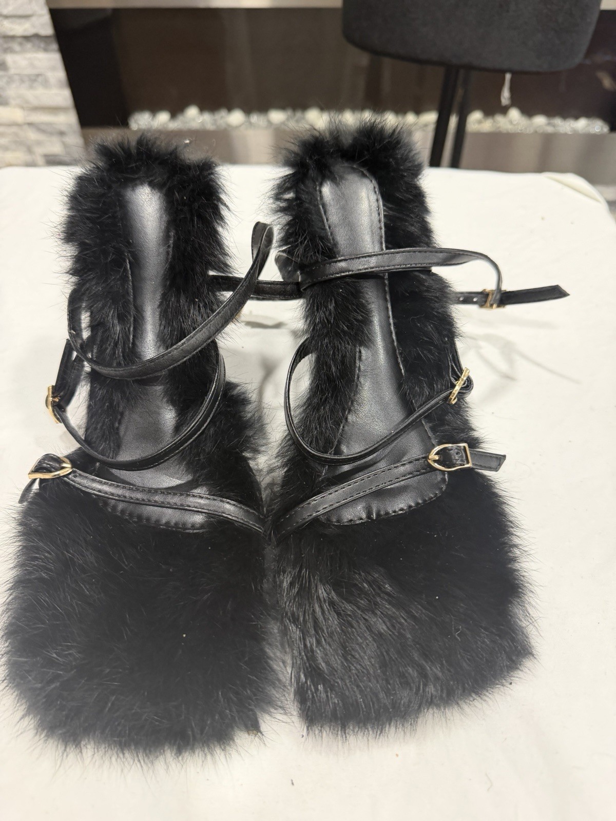 Black Faux Fur Strappy Ankle Strap Stiletto Open Toe Heels Women’s 8