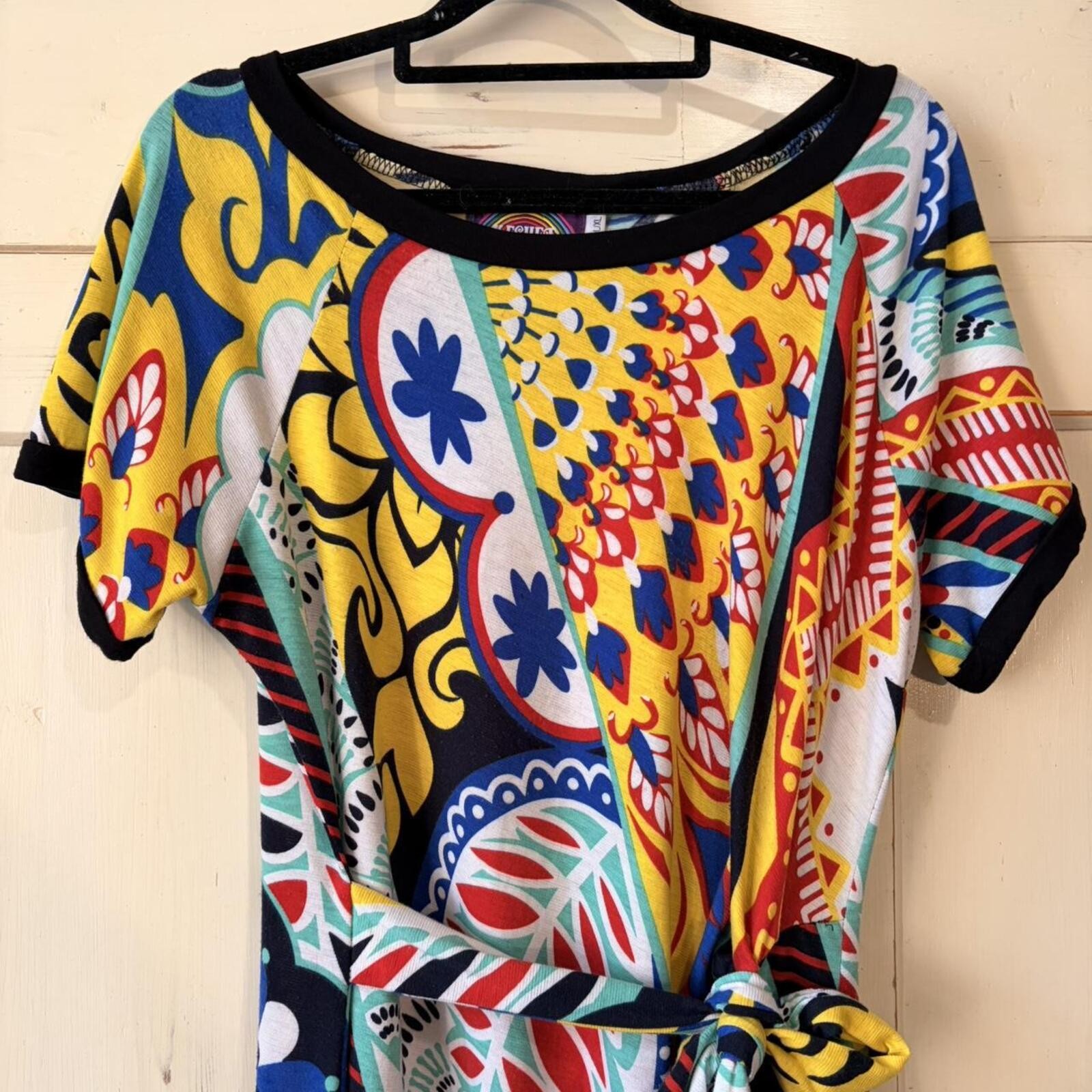 Amazing abstract floral patterned dress of very stretchy fabric by Keshet.