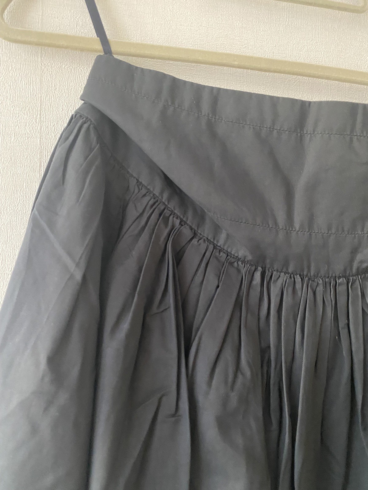 FCUK Black Pleated Lined Mini Skirt – Size 6 – Waist 27 inches – VGC
