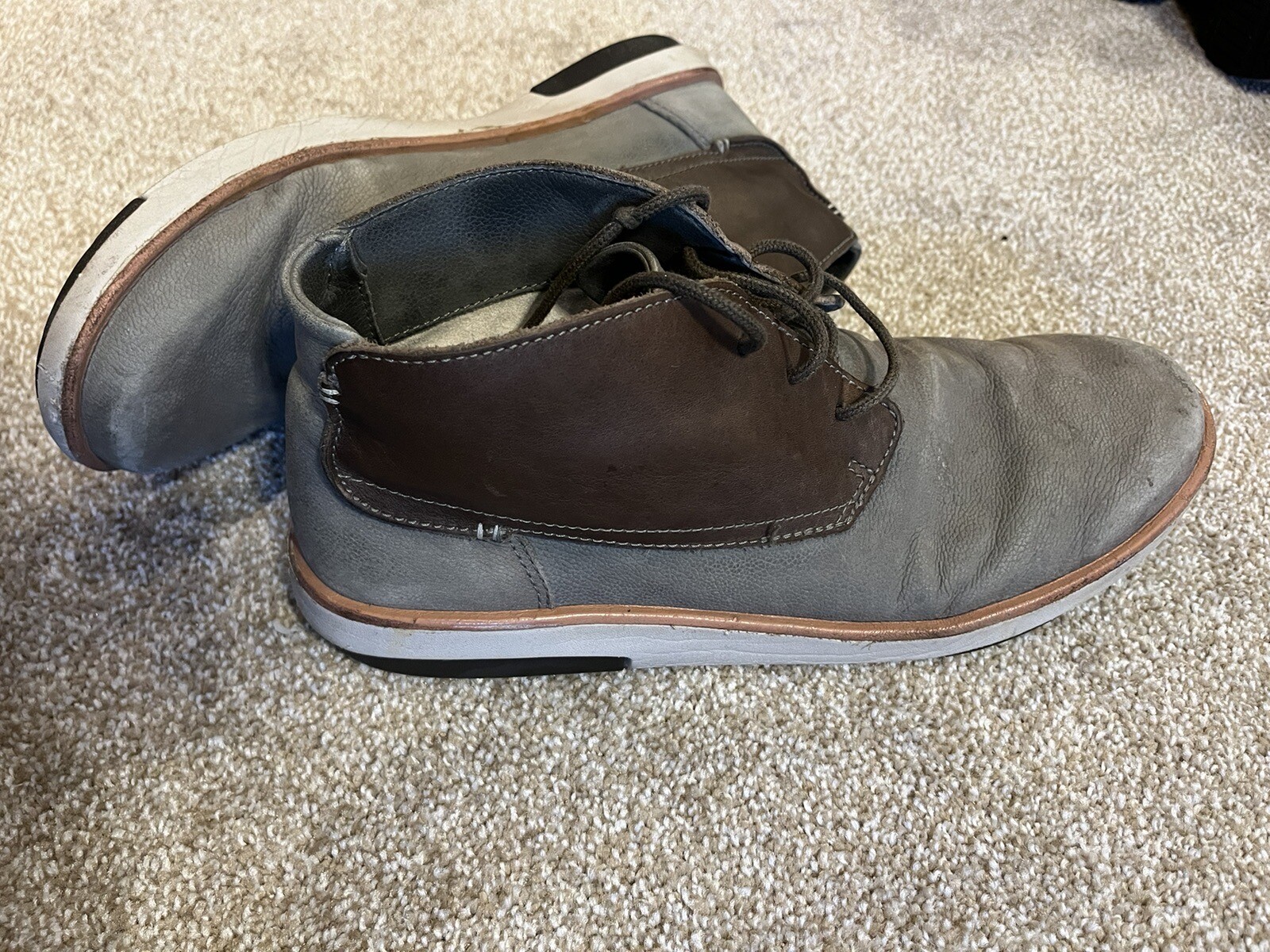 Olukai Kalia Puki Leather Chukka Boots Mens Size 11.5 Shoes Husk Gray Brown