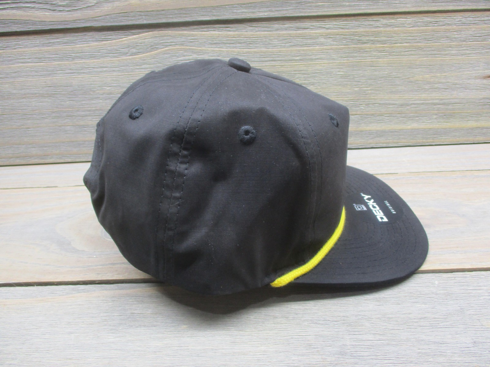 Decky Hat Cap Snap Back One Size Black Yellow Rope Water Repellent UPF 50+ Mens