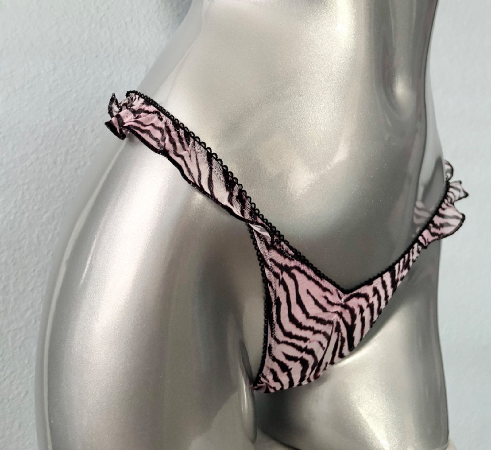 PINK Victoria’s Secret Thong Panty Black Zebra Mesh Ruffle Nwt S M L XL