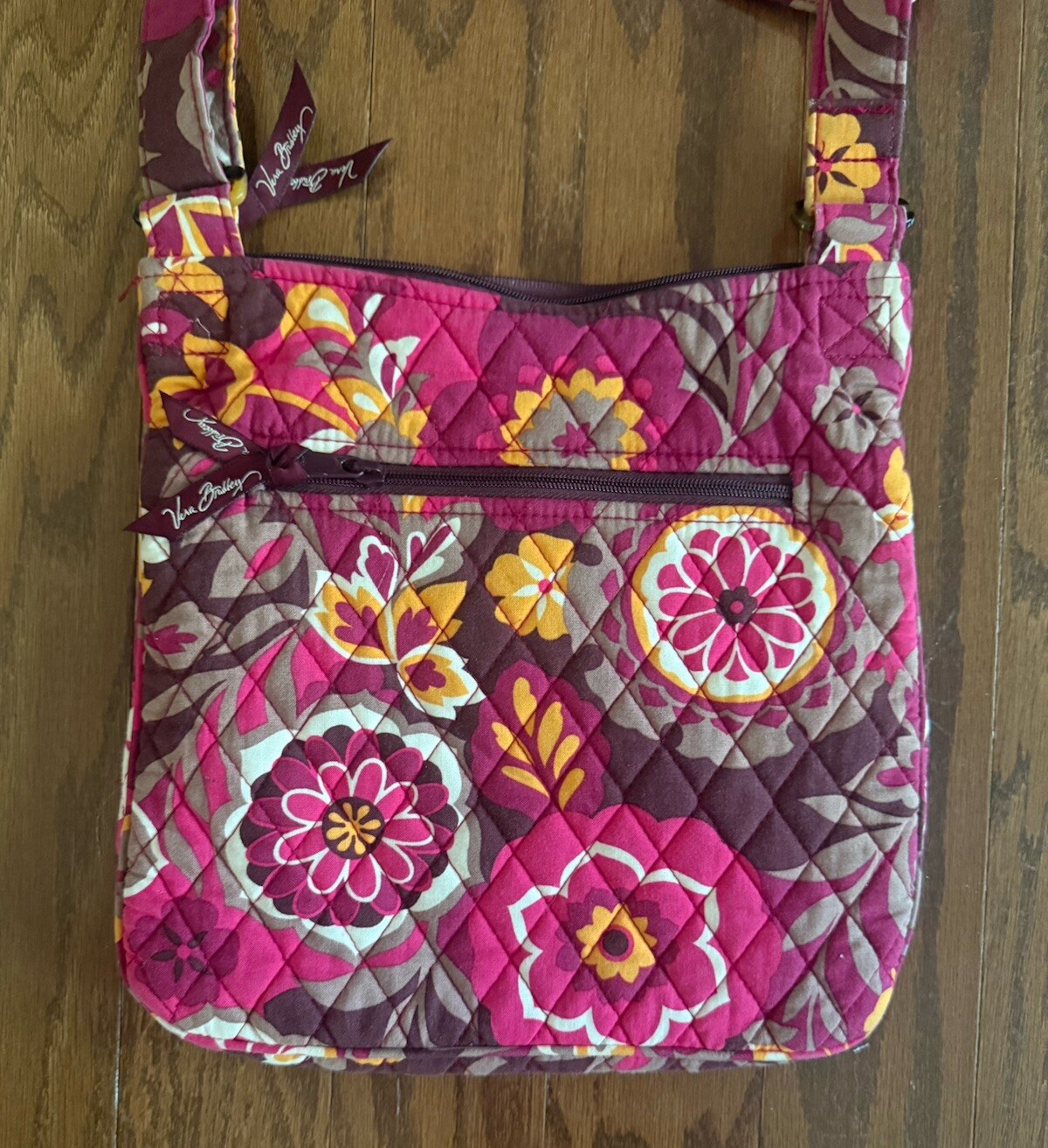 Vera Bradley Women’s Hipster Crossbody Purse Carnaby Floral Cranberry EUC
