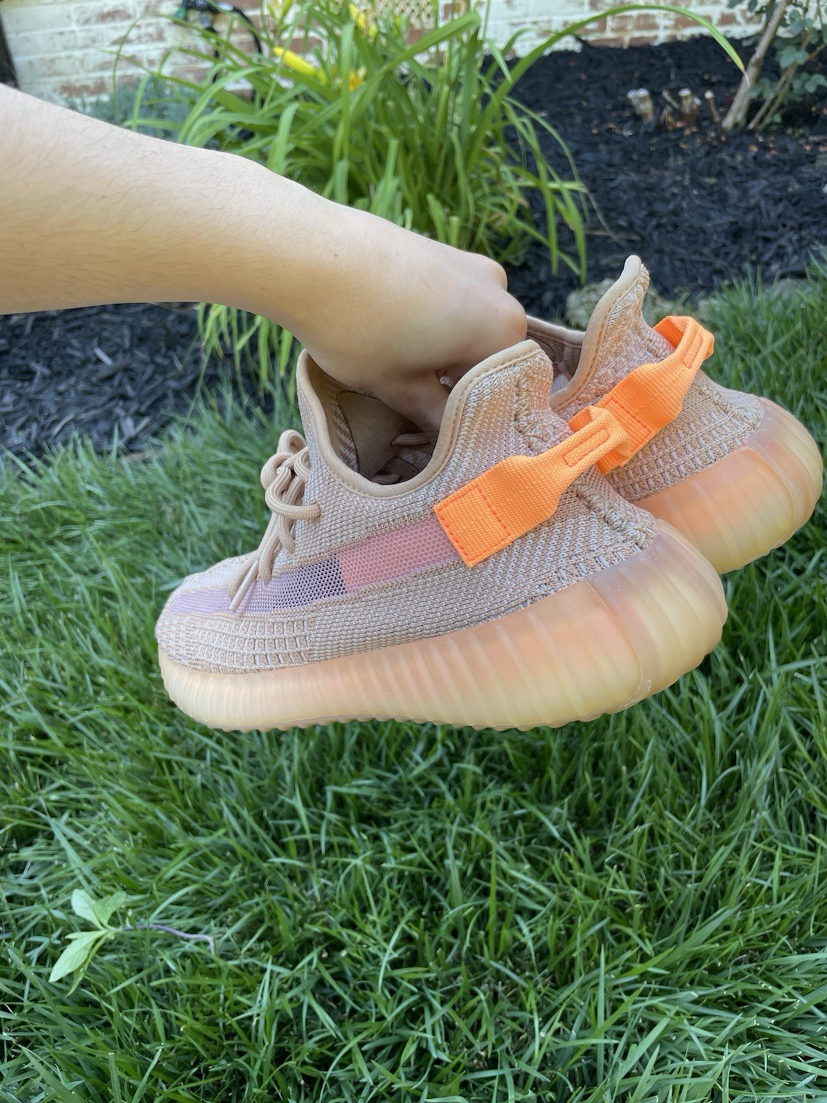 Size 9 – adidas Yeezy Boost 350 V2 Clay 🔥 GREAT CONDITION! NICE!