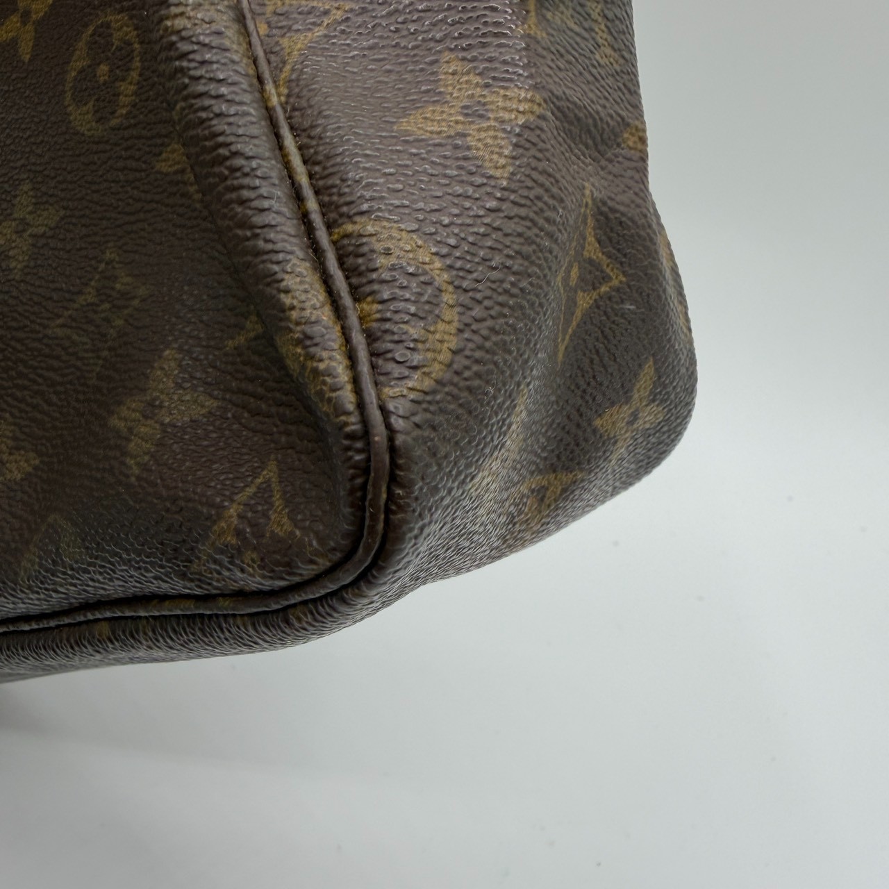 Auth Louis Vuitton Monogram Trousse Toilette 28 M47522 Clutch Bag　（E149）