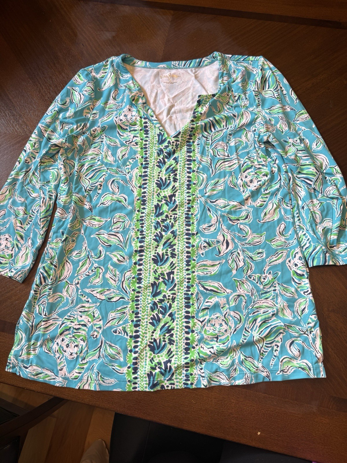 Lilly Pulitzer Upf 50+ Karina Chillylilly Tunic tigers and zebras