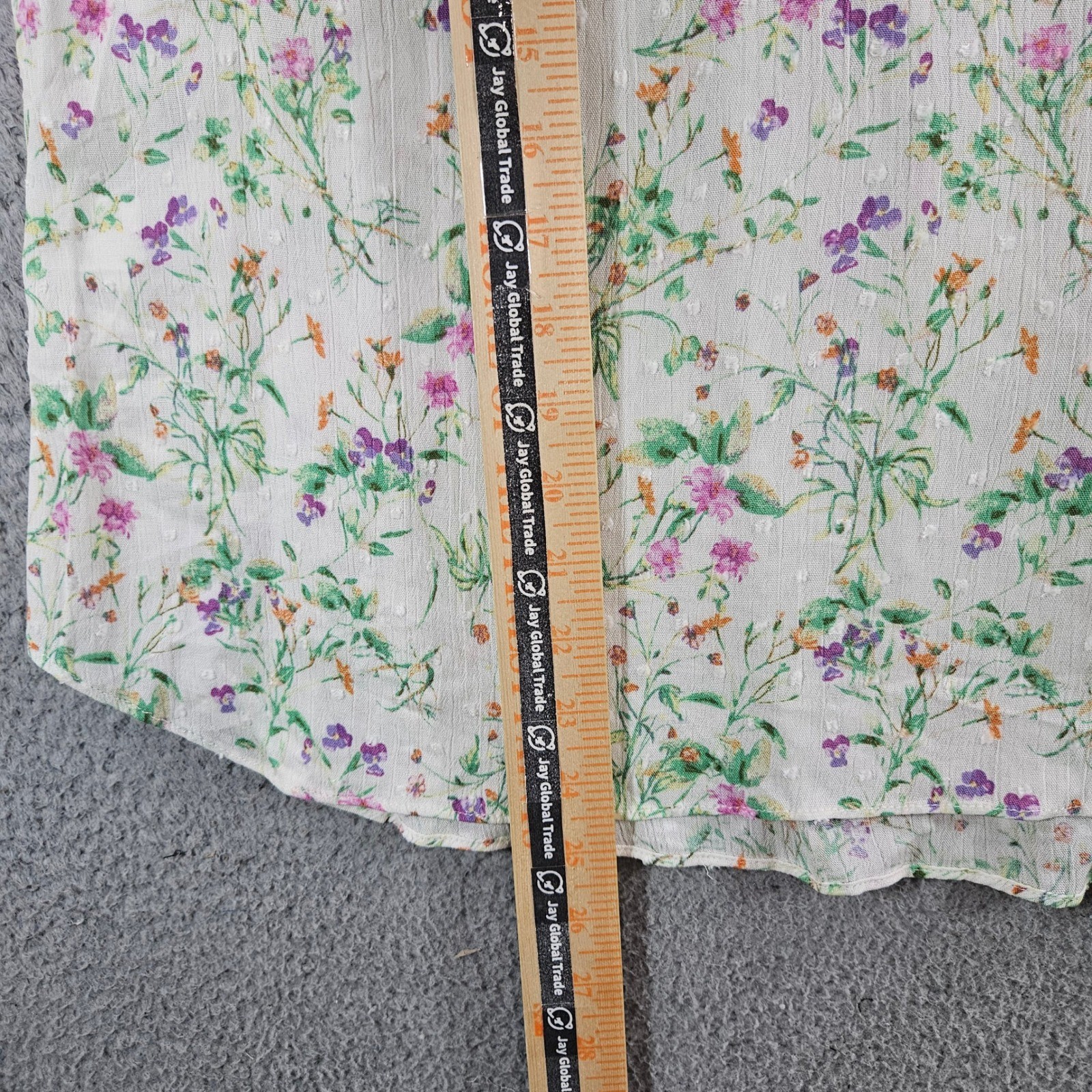 Rose + Olive Floral Flutter Sleeve Pintuck Blouse Ivory Purple Large NEW NWT