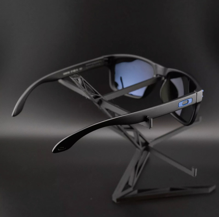 Oakley Holbrook Sunglasses: Matte Black/ Blue Polarized UV400