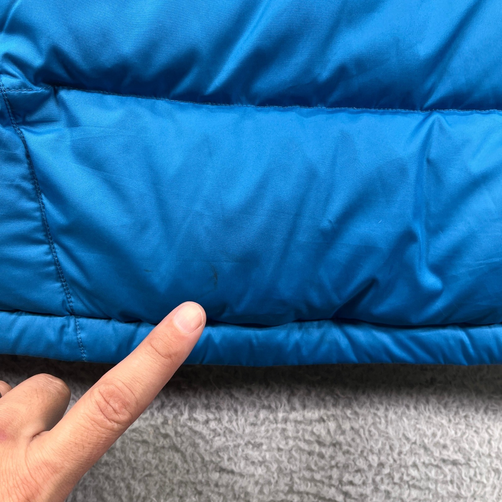 Eddie Bauer Puffer Jacket Mens Medium Blue Black EB650 Down Fill Winter Coat