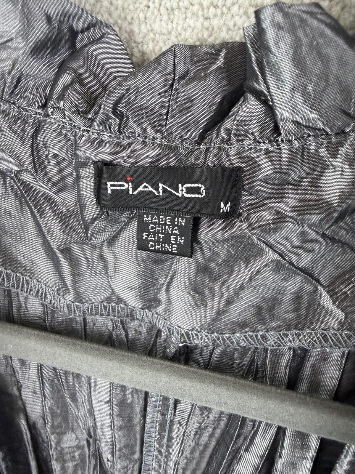 Piano Blouse Womens M Silver Pleated Ruffle Button Rhinestone V-Neck Party
