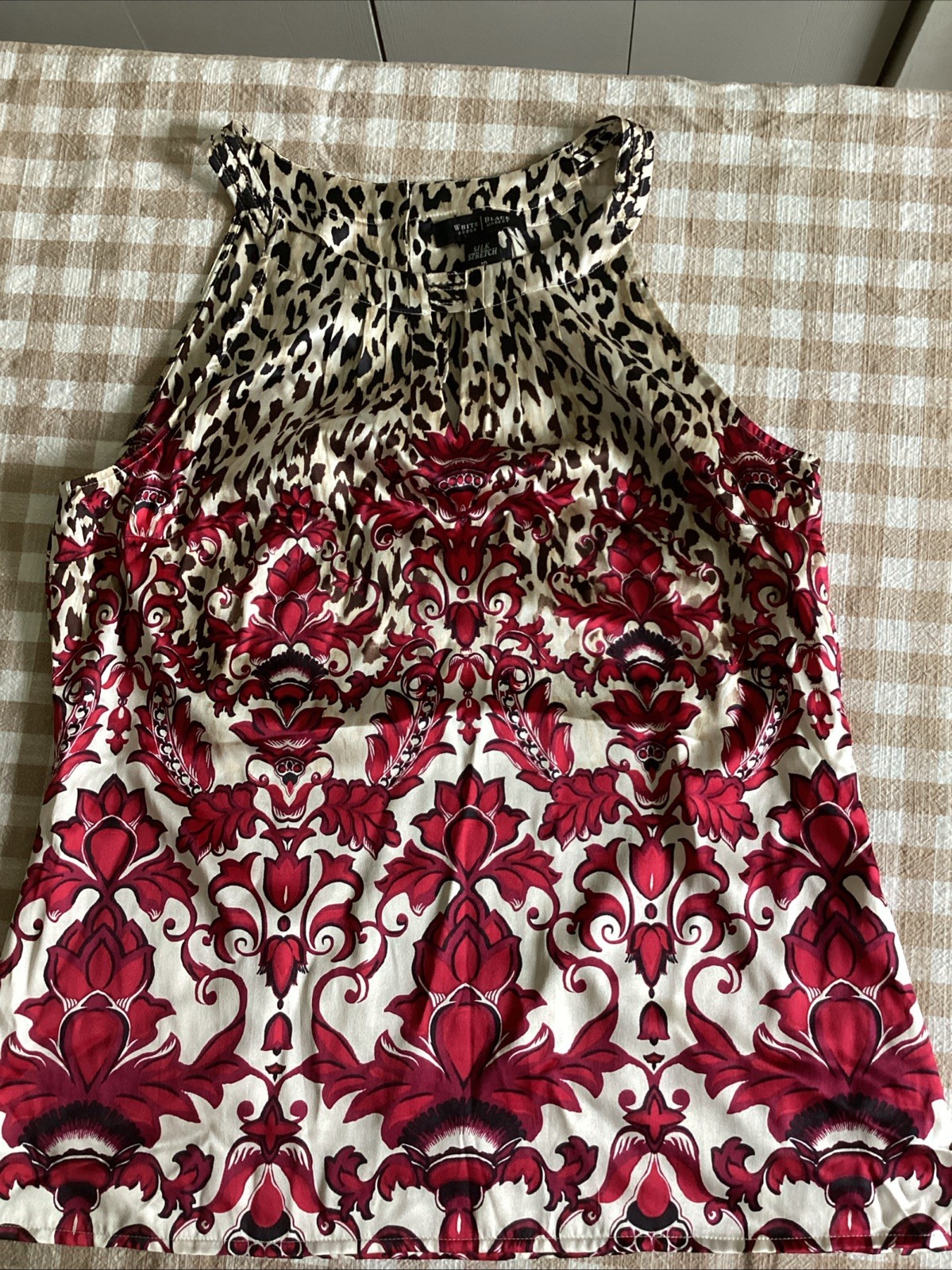 White House Black Market Fortuna Date Top Size 10 Silk Stretch Top
