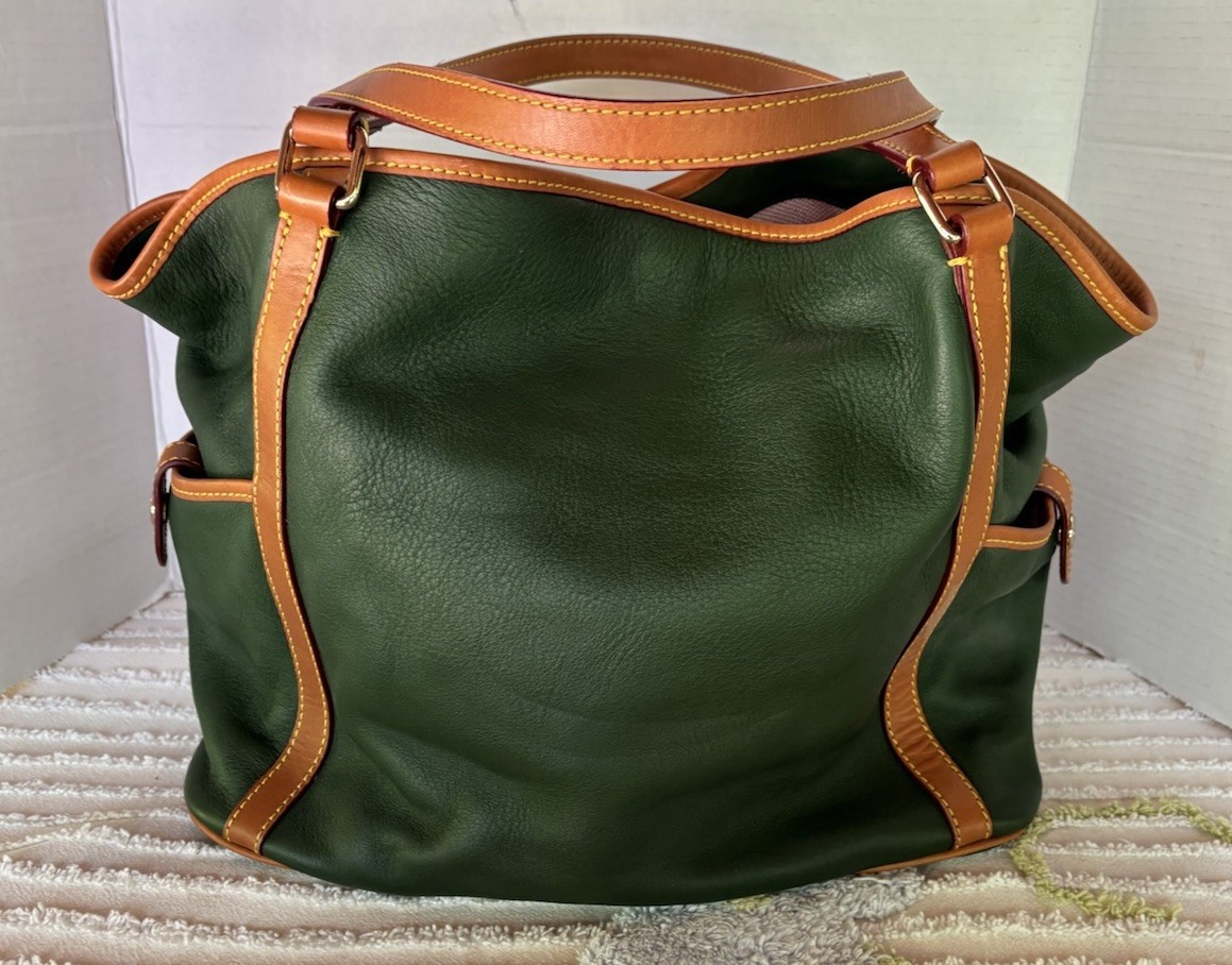 Dooney & Bourke All Weather Leather Shoulder Bag Green Pebbled Leather *MINT COA