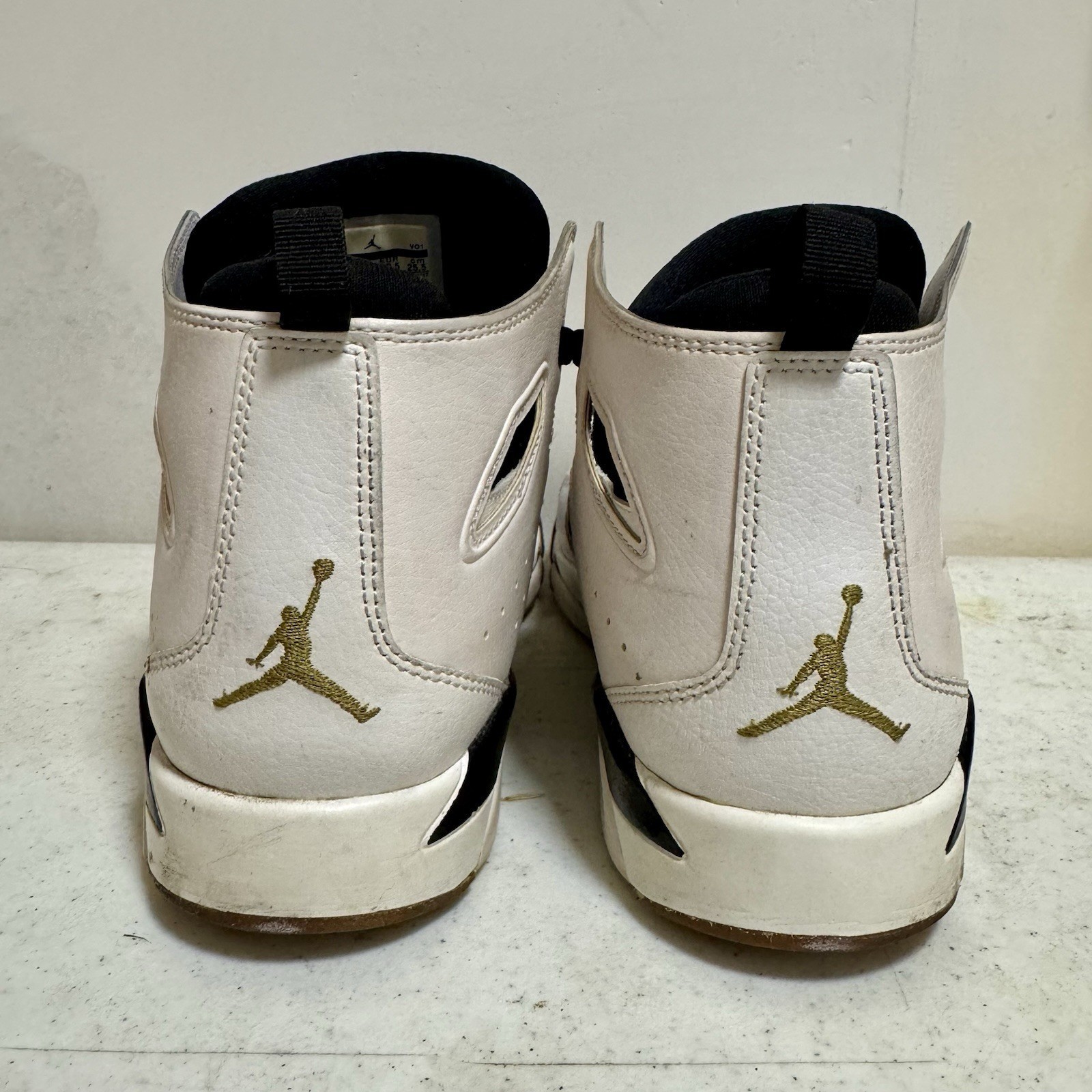 Jordan Flight Club 91 Kids White Black Gold Sneakers 555333-121 Size 7.5Y