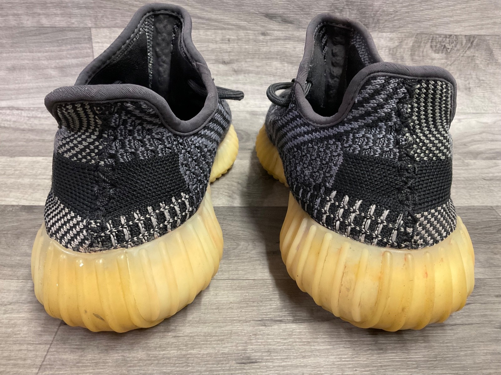 Adidas Yeezy Boost 350 V2 Carbon – FZ5000 – Men’s Size 6.5 – w/ Box