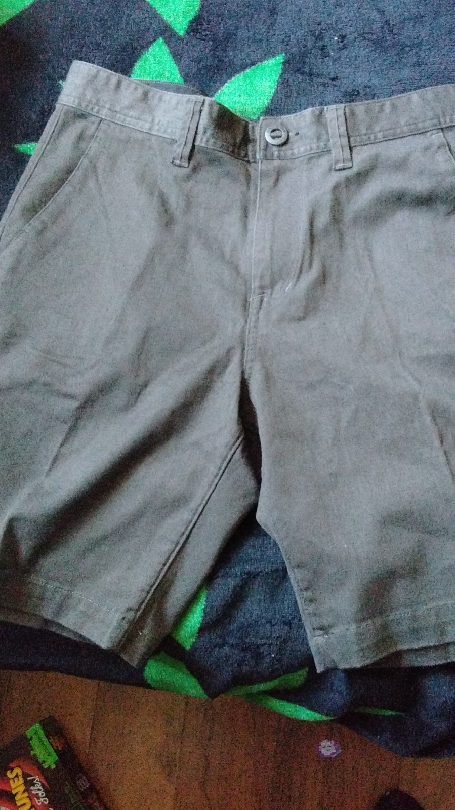 Volcom Men’s Gray Cotton Chino Shorts Flat Front Pockets Button Logo